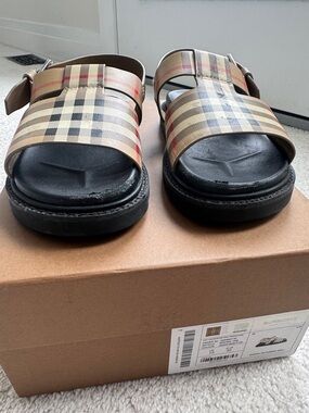 Burberry Beige Nova Check Buckled Slide Sandals